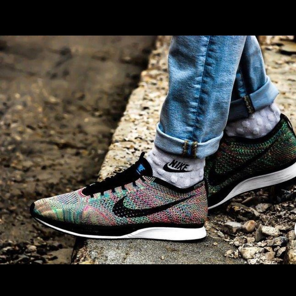 Nike flyknit Multicolor Racer - Picture 6 of 6
